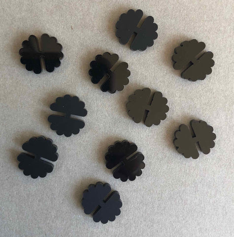 Arrow Mountain Flower Acrylic Buttons Matt Black 12mm