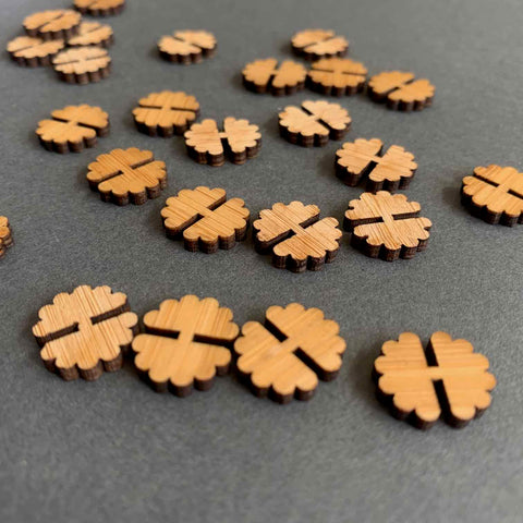 ARROW MOUNTAIN • FLOWER BAMBOO BUTTONS • 12mm X 14mm