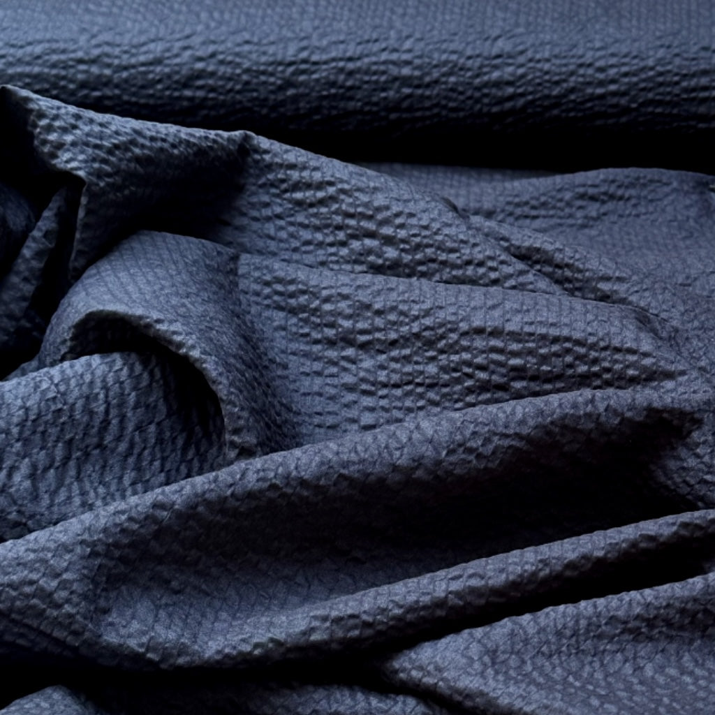 Kokka Linear Seersucker Cotton Voiles Fabric in Navy SQ