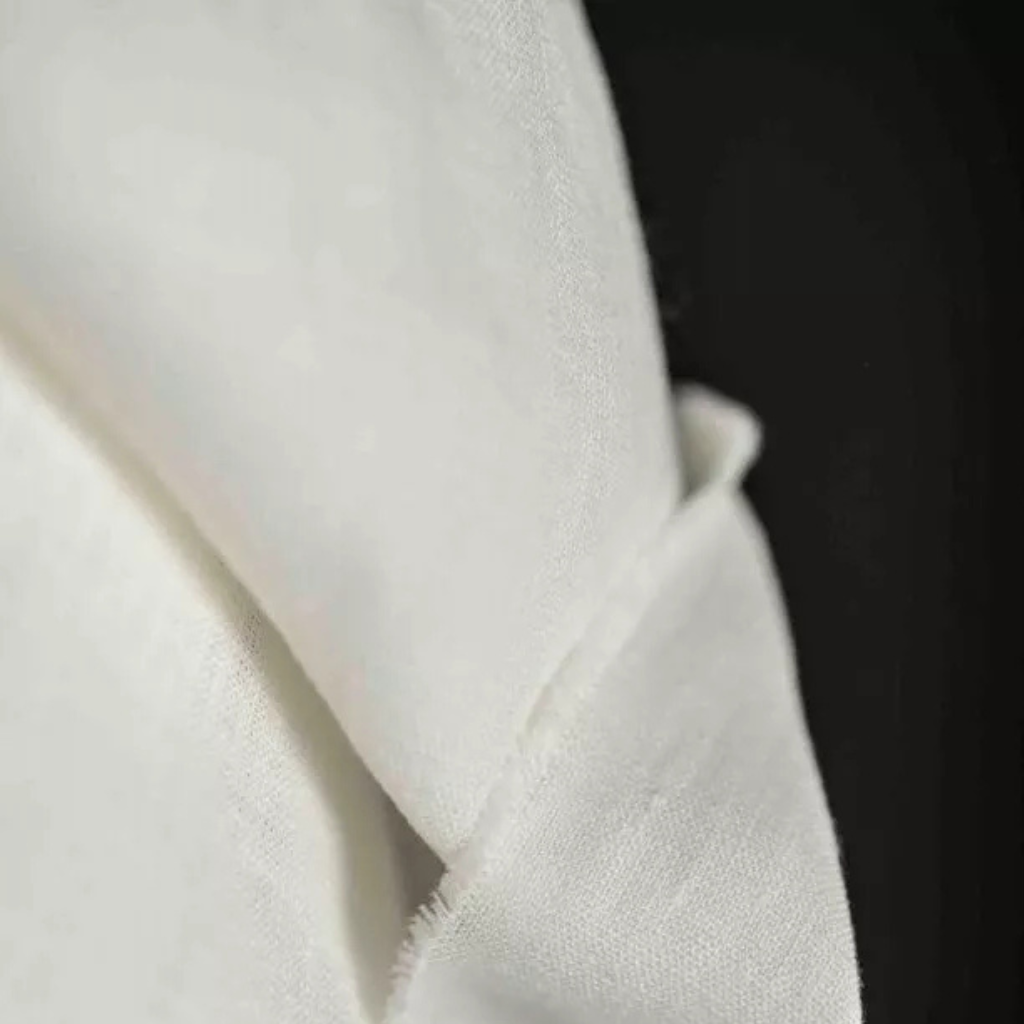 MERCHANT AND MILLS European Laundered Linen 185 Fabric Milk MERCHANT AND MILLS European Laundered Linen 185 Fabric Milk