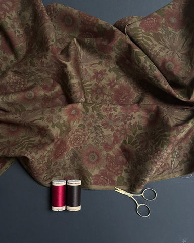 Sevenberry Moody Blooms Cotton Poplin Fabric in Russet