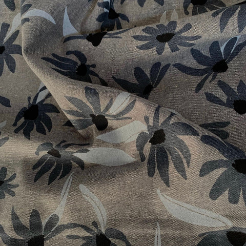 Anna Graham Around the Bend Sawtooth Sunflowers Essex Linen Fabric Graphite