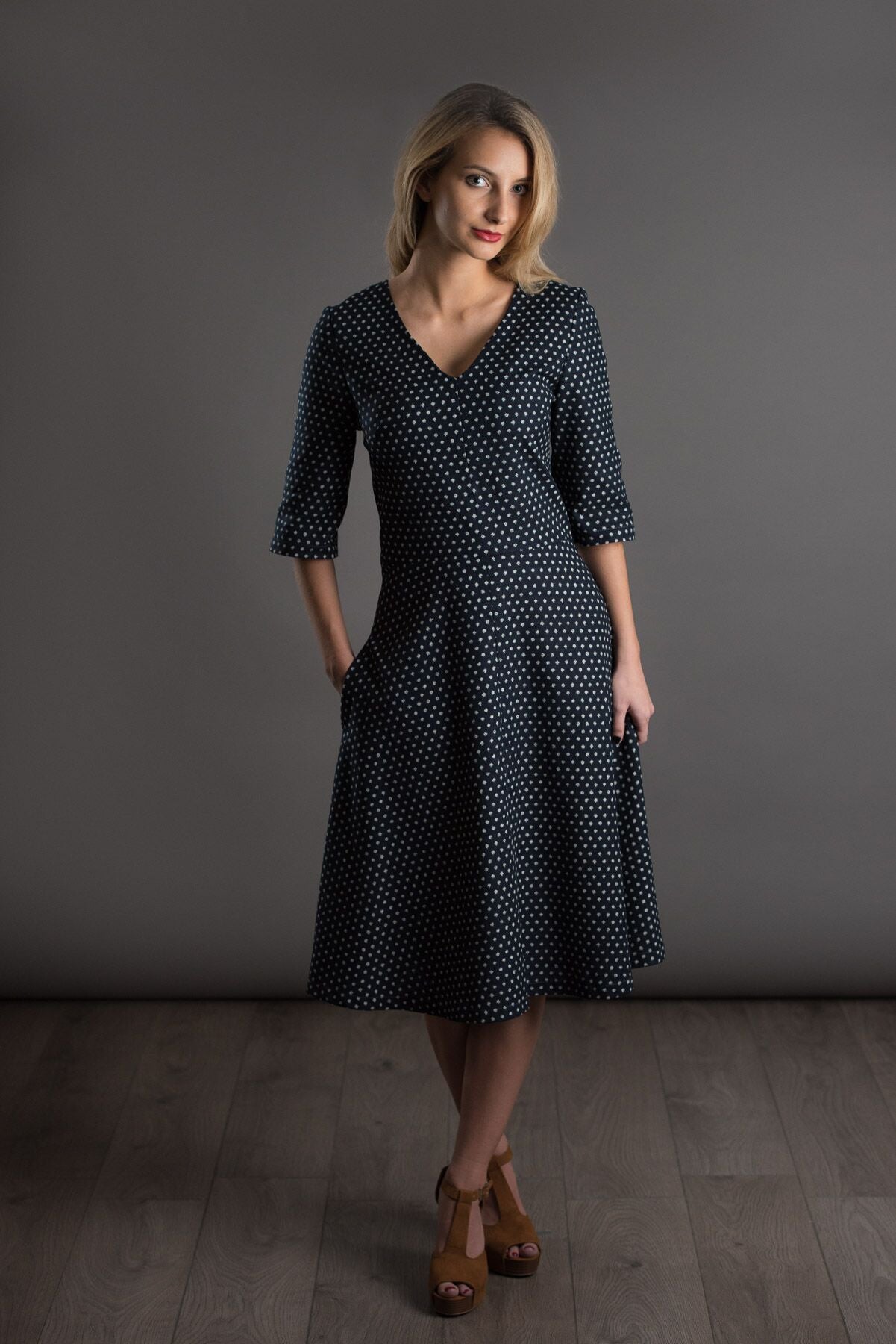 THE AVID SEAMSTRESS The A-Line Dress Sewing Pattern THE AVID SEAMSTRESS The A-Line Dress Sewing Pattern