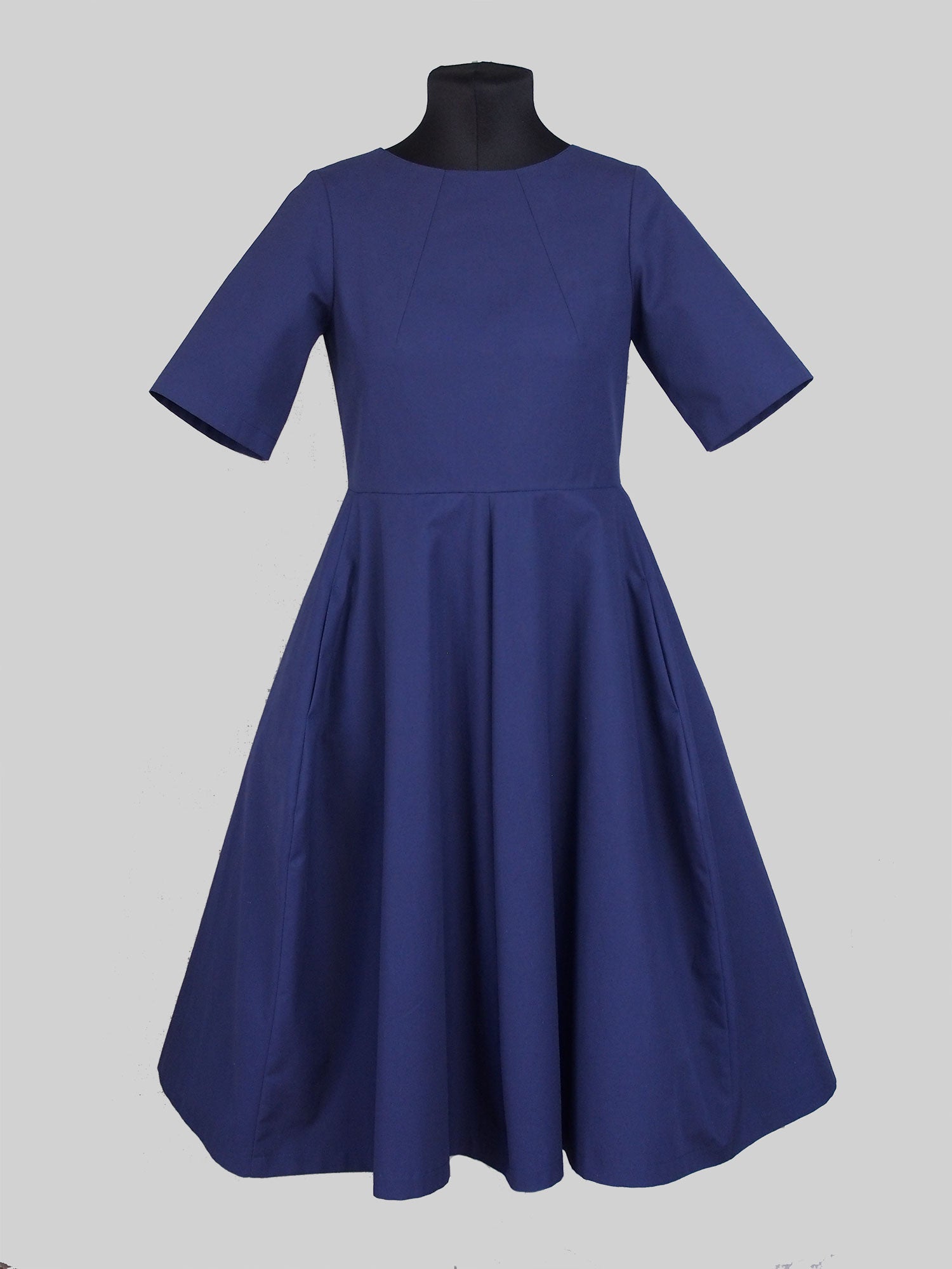 THE ASSEMBLY LINE • Tulip Dress Sewing Pattern The Draper's Daughter